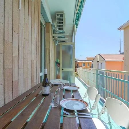 2 Bedroom In Apartamento *