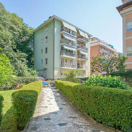 Apartamento 2 Bedroom In *