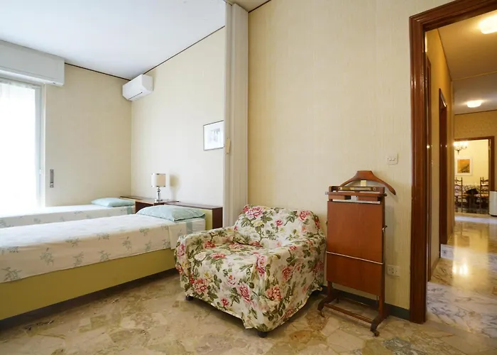 Appartamento 2 Bedroom Beautiful In