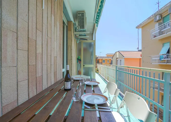 2 Bedroom Beautiful In Lejlighed *