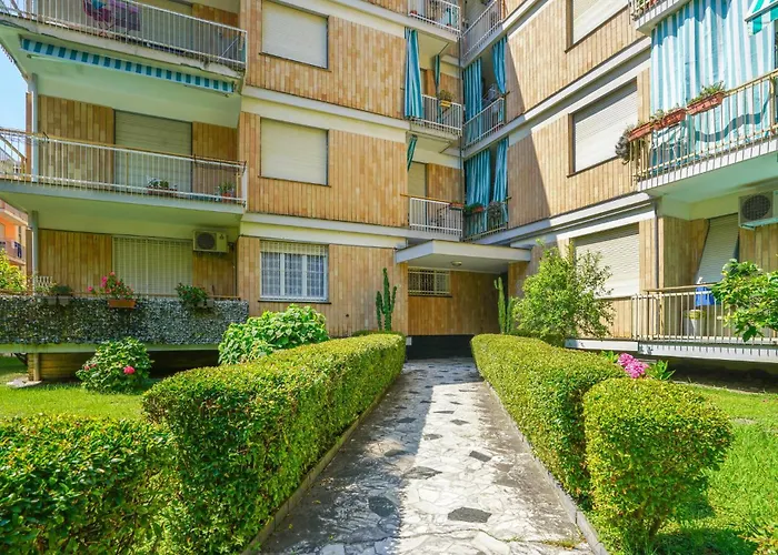 2 Bedroom Beautiful In Lejlighed