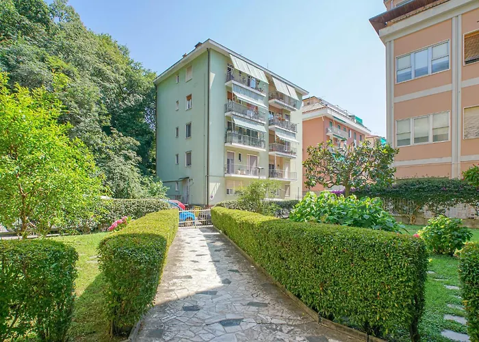 Appartamento 2 Bedroom Beautiful In *