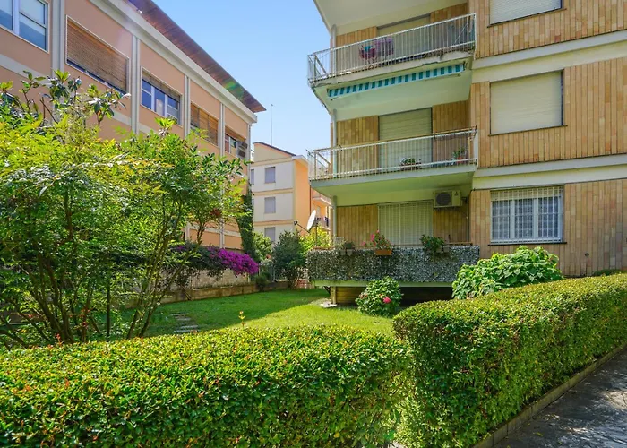 2 Bedroom Beautiful In